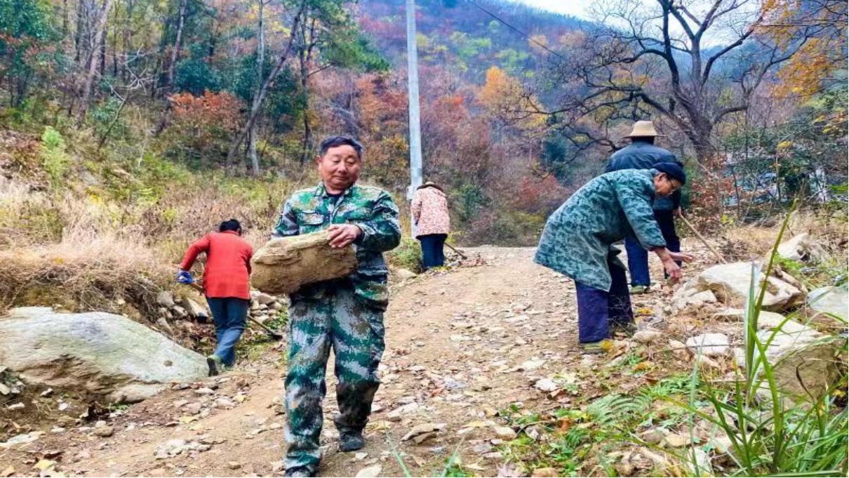 先鋒模范 | 大別山里的“兵支書”：鄉(xiāng)村振興領(lǐng)頭雁 群眾致富領(lǐng)路人(圖1)