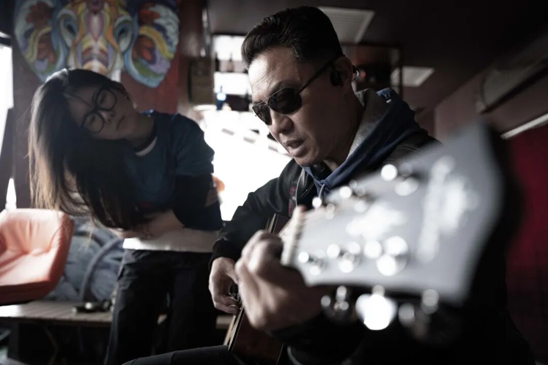 北京愛心大使 盲友組樂隊,把耳朵叫醒!(圖2) 北京愛心大使 盲友組樂隊,把耳朵叫醒!(圖2)